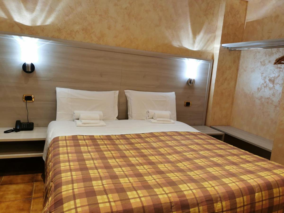 Hotel Orchidea Torino Esterno foto